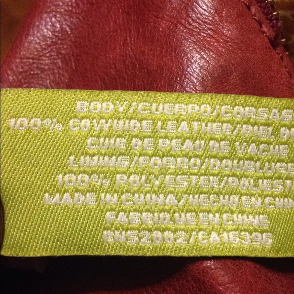 Sigrid Olsen - Picture 8 of 8